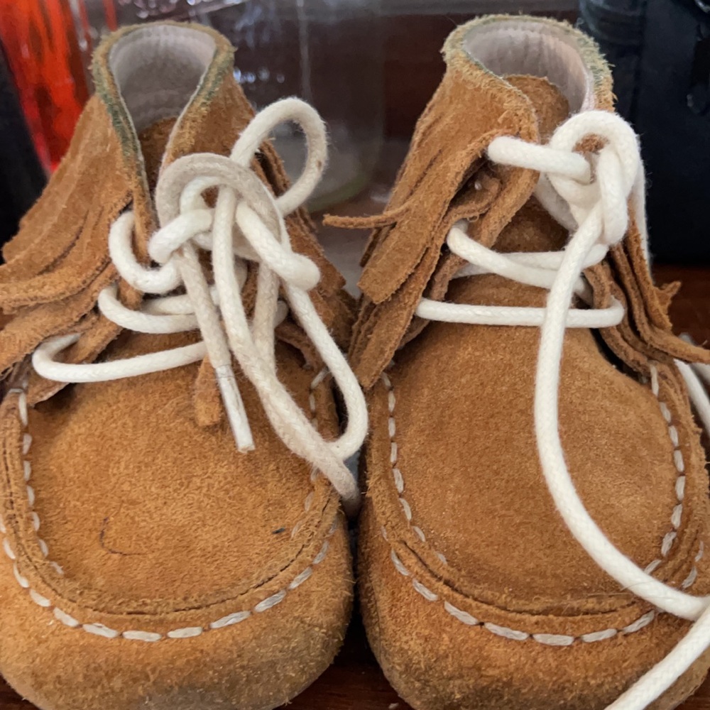 Monkey Feet